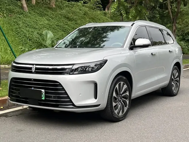 AITO Wenjie AITO M7 2024 1.5T RWD Plus 6-Seater