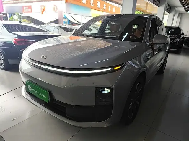 Li Auto L6 2025 Pro Smart Renewal Edition