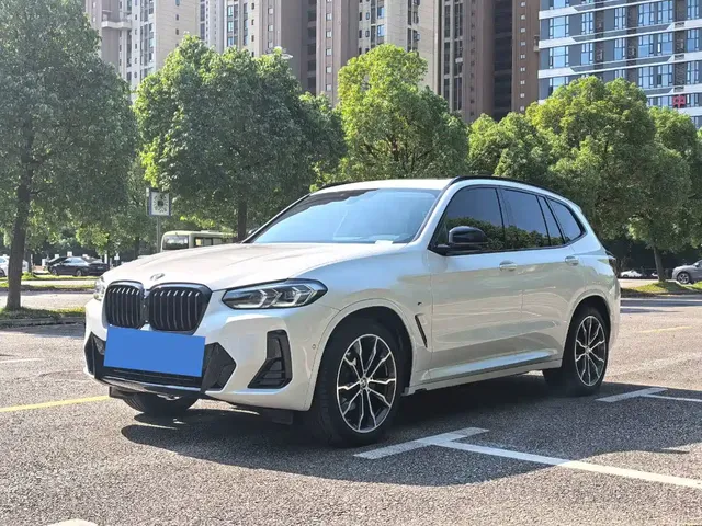 BMW X3 2023 xDrive30i Leading M Night Package