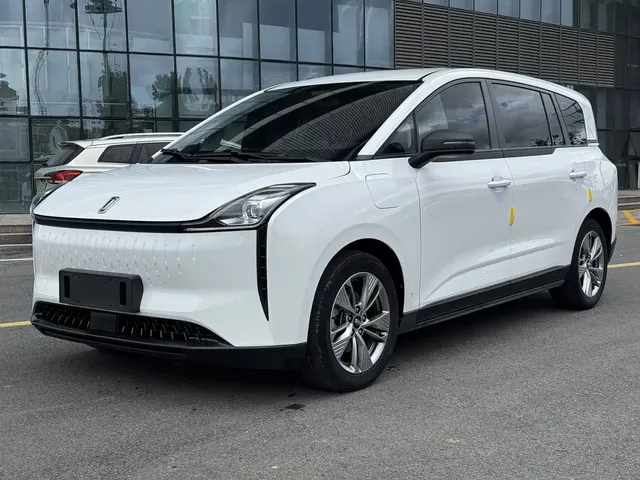 Besturn Bestune NAT 2022 Comfort Ride Battery Swap Edition 100kW 401km