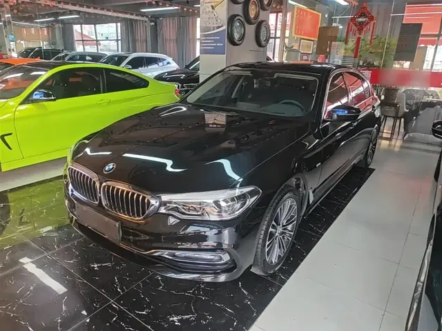 BMW 5 Series 2018 Facelift 530Li Exclusive Luxury Package