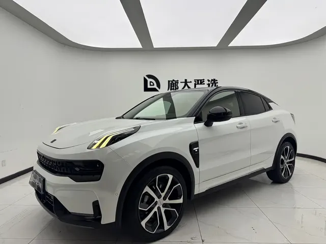 Lynk & Co 05 2020 2.0TD 2WD Shine Plus