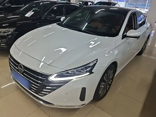 Nissan Teana 2022 2.0L XL-Upr Premium Edition