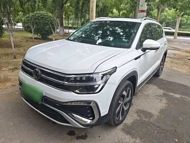 Volkswagen Tharu 2023 300TSI 2WD Full Moon Edition