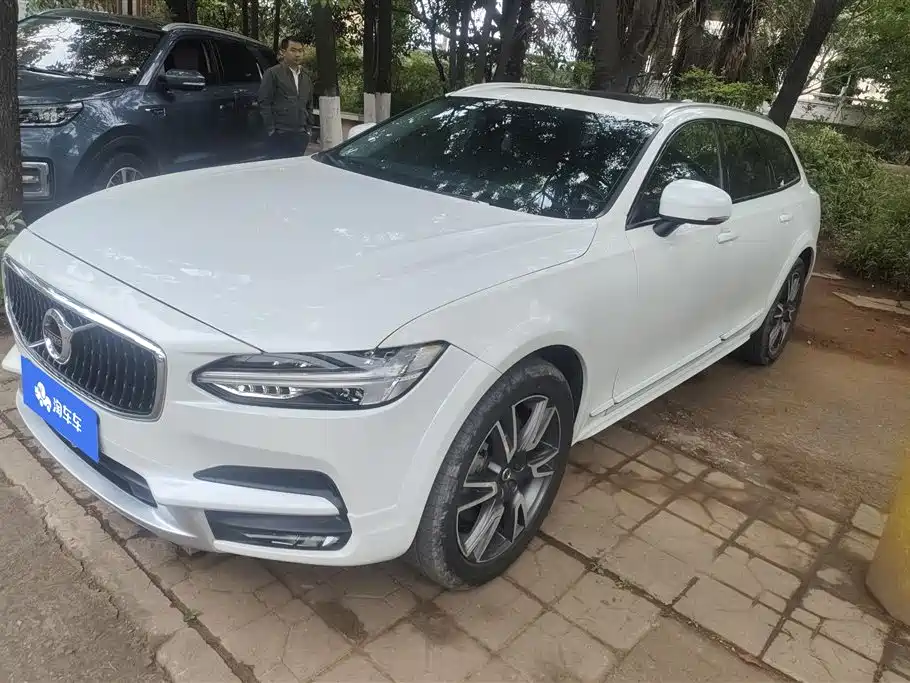 Volvo V90 2020 Cross Country T5 AWD Wisdom