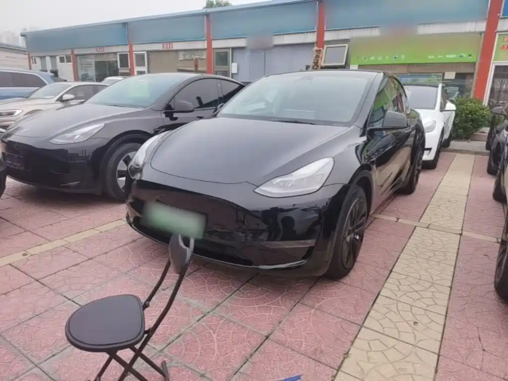 Tesla Model Y 2022 Facelift Long Range All-Wheel Drive Version
