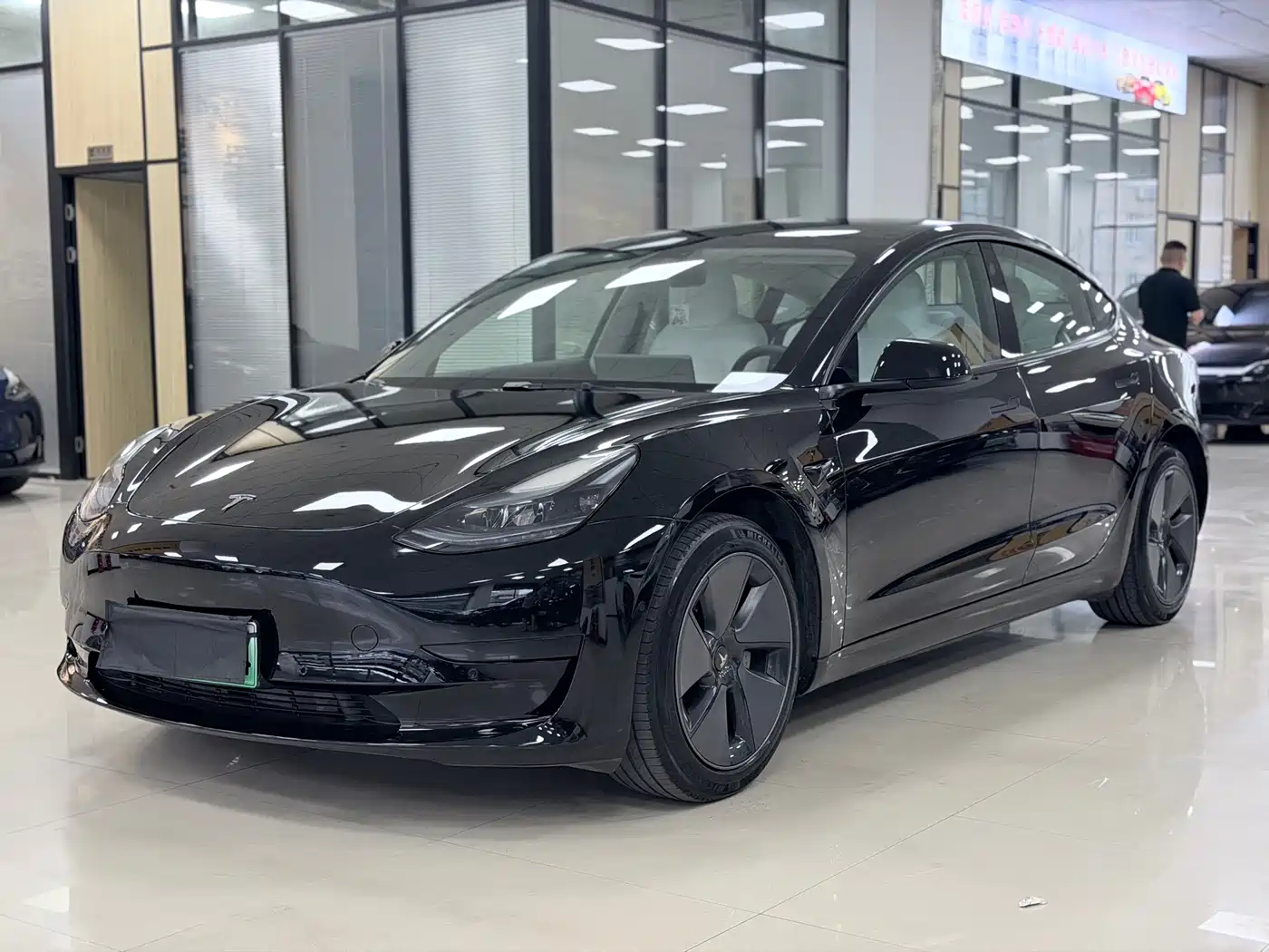 Tesla Model 3 2022 Model Rear-Wheel Drive Version
