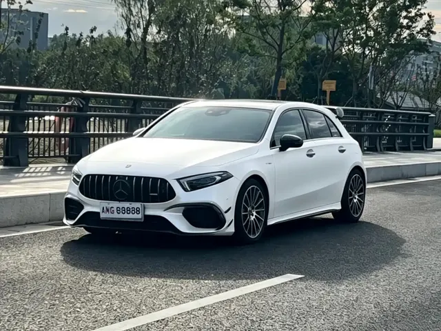 Mercedes-Benz A-Class AMG 2021 AMG A 35 L 4MATIC Blazing Night Special Edition