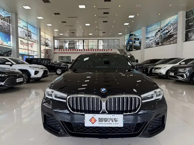 BMW 5 Series 2023 530Li Leading M Sport Package