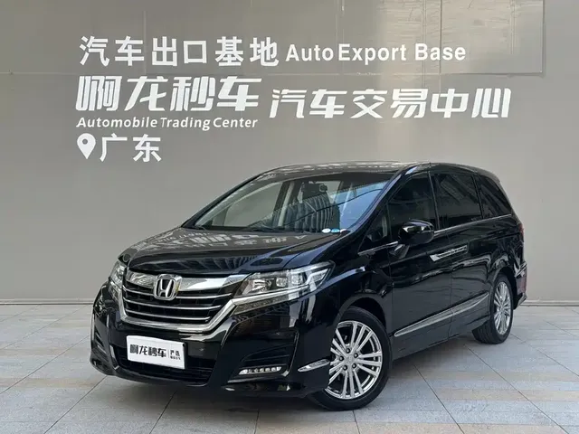 Honda Elysion 2016 2.4L Fashion Edition