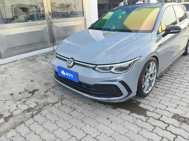 Volkswagen Golf 2023 Model 280TSI DSG R-Line
