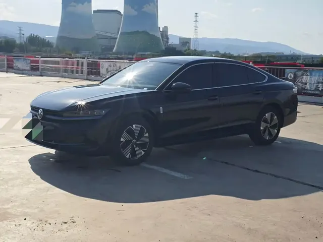 Volkswagen Magotan GTE Plug-in Hybrid, 2026