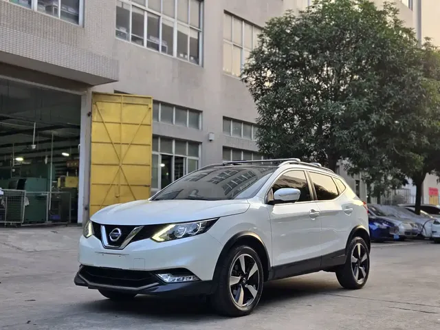 Nissan Qashqai 2017 2.0L CVT Luxury Edition (China V)