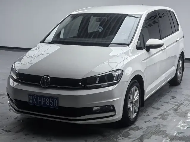 Volkswagen Touran 2018 Touran L 280TSI DSG Trendline 7-seater China V