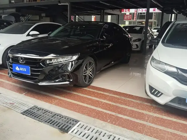 Honda Accord 2022 260TURBO Phantom Night Premium