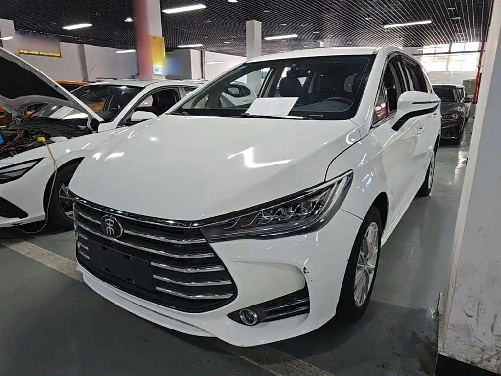 BYD Song MAX 2019 1.5T Manual Smart Connected Sunroof 6-seater China VI