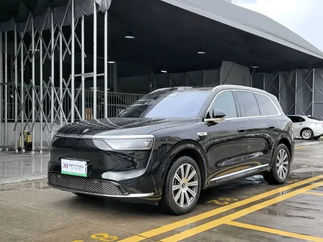 AITO Wenjie AITO M8, 2026