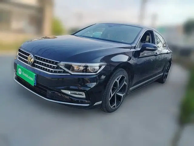 Volkswagen Magotan 2023 Model 2 Million Commemorative Edition 330TSI DSG Luxury