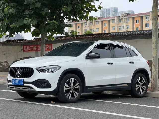 Mercedes-Benz GLA 2020 GLA 200