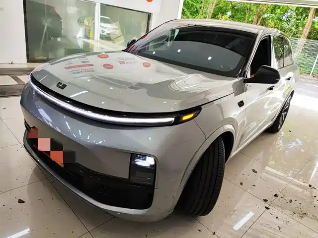 Li Auto Li L8 2023 Pro