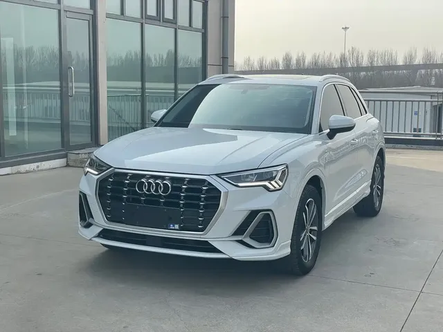 Audi Q3 2022 35 TFSI Progressive Dynamic