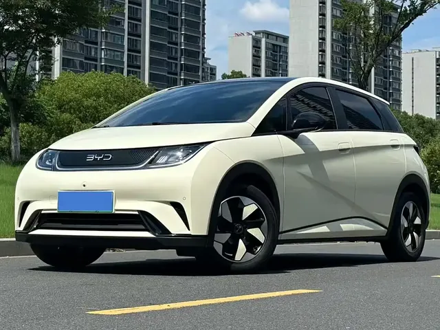 BYD Dolphin 2024 Glory Edition 420km Fashion Edition