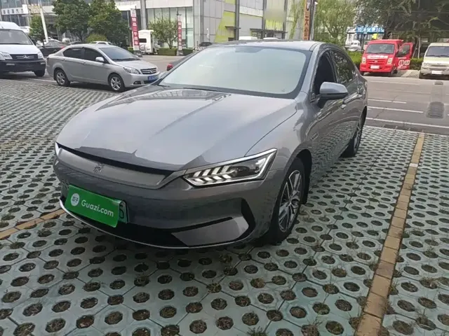 BYD Qin PLUS 2021 EV 500KM Luxury Model