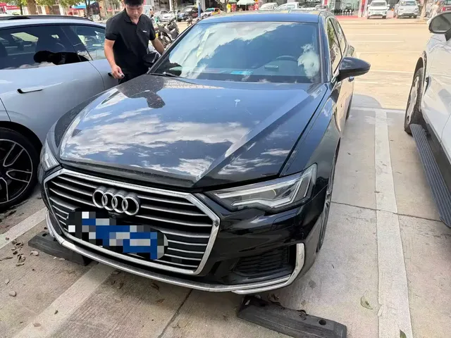 Audi A6L 2022 45 TFSI Premium Dynamic