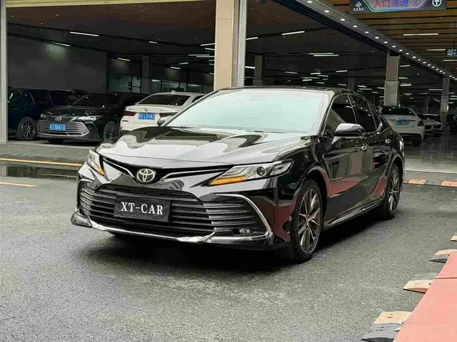 Toyota Camry 2023 2.5G Luxury Edition