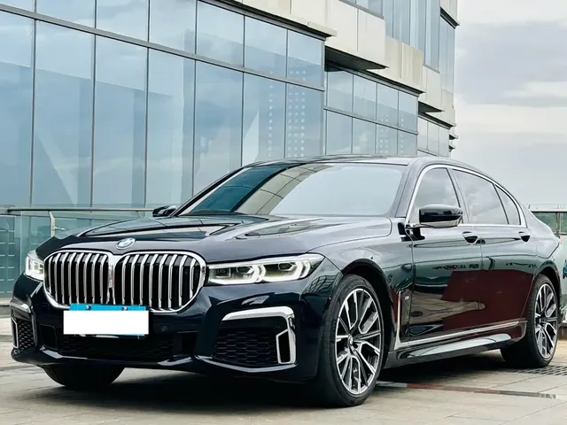 BMW 7 Series 2021 Model 740Li Leading M Sport Package