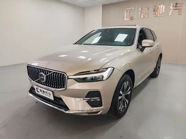 Volvo XC60 2024 B5 AWD Zhiyi Luxury Edition