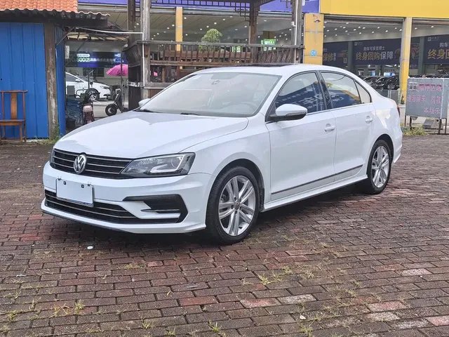 Volkswagen Sagitar 2018 280TSI DSG Spark Edition
