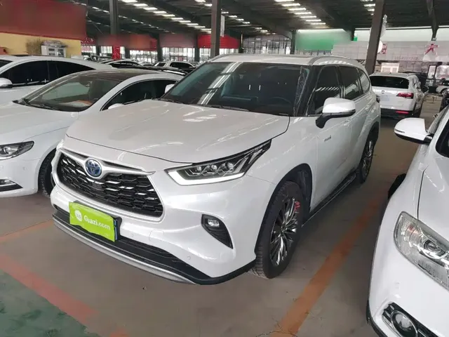 Toyota Highlander 2023 2.5L Smart Hybrid Dual Engine AWD Premium 7-Seater