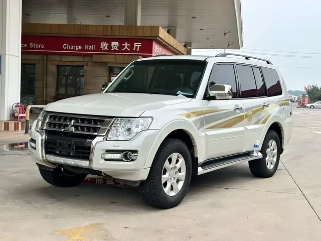 Mitsubishi Pajero (Import) 2020 3.0L Automatic Luxury Edition