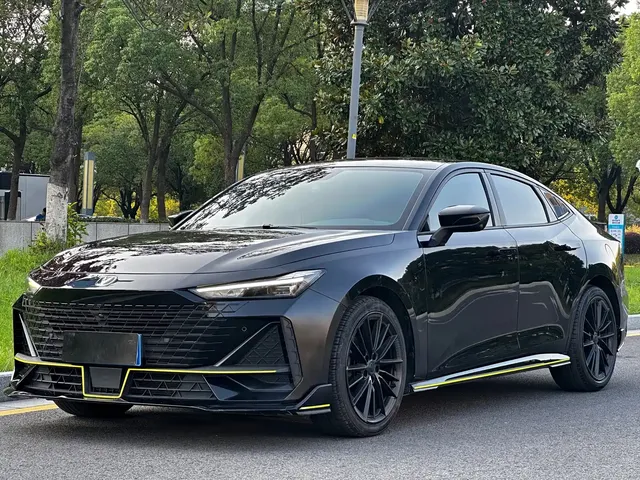 Changan UNI-V 2022 1.5T Sport Edition
