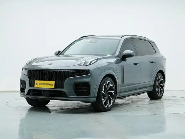 Lynk & Co 09 2021 2.0T Halo 7-seater