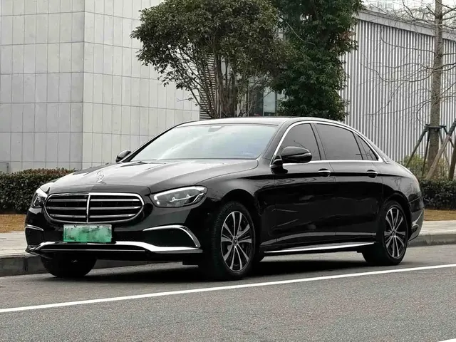 Mercedes-Benz E-Class New Energy 2023 E 350 e L Plug-in Hybrid Sport Sedan