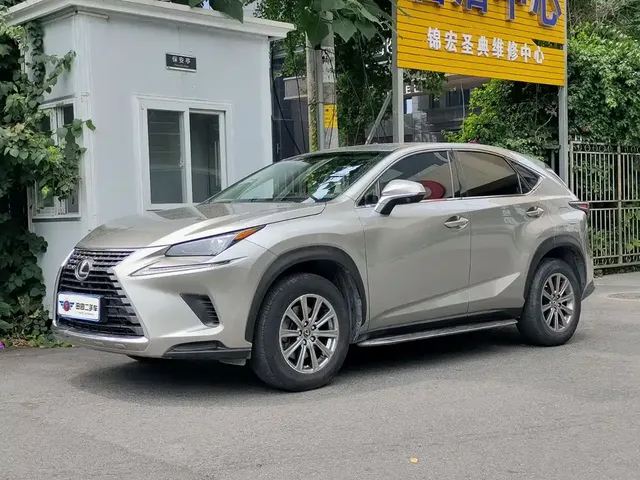 Lexus NX 2017 200 FWD Sharp Edition