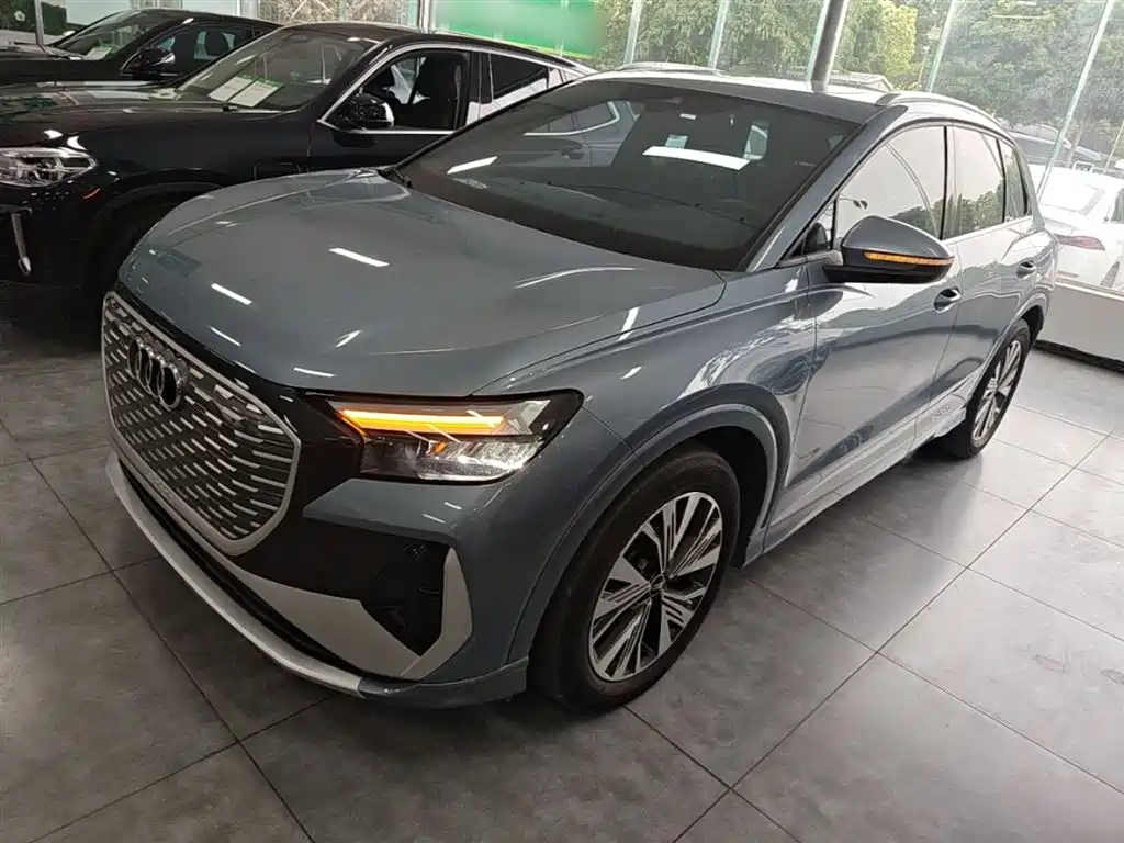 Audi Q4 e-tron 2022 40 e-tron Pioneer Edition