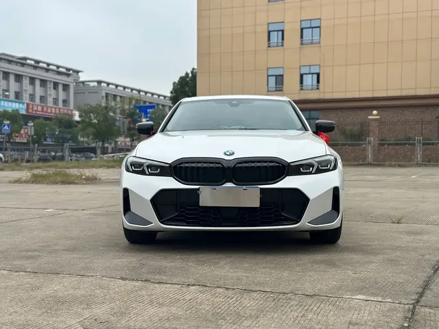 BMW 3 Series 2026 330Li M Sport Shadowline Package