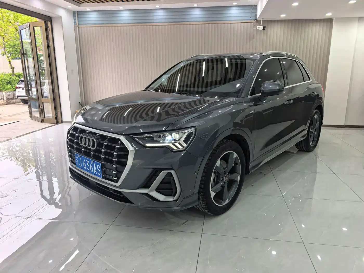 Audi Q3 2023 35 TFSI Fashion Dynamic (1.4T)