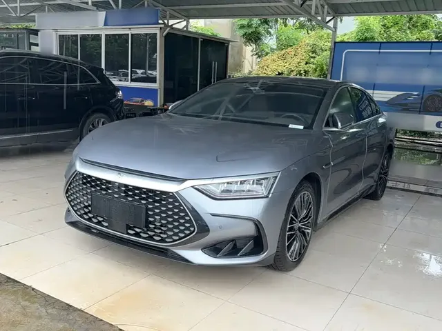BYD Han 2022 DM-i 121KM Premium Edition