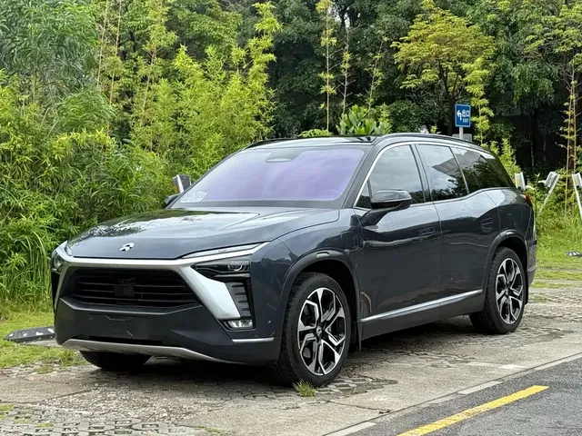 NIO ES8 2020 415KM Signature Edition 6-Seater