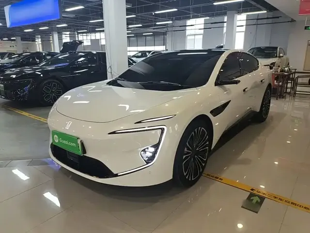 Avatr 12 2025 Facelift Max Range Extender