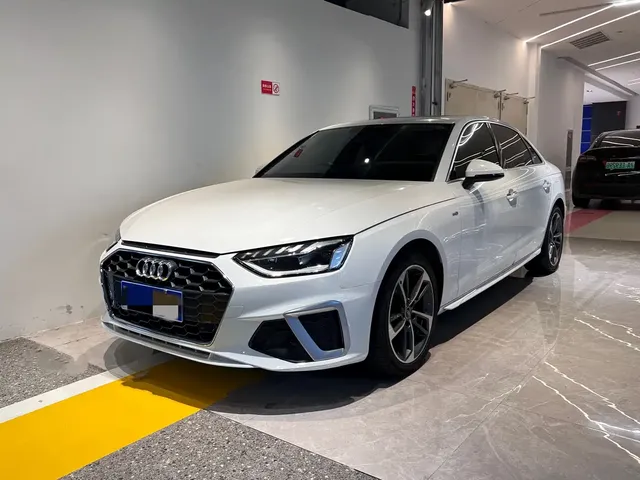 Audi A4L 2023 40 TFSI Fashion Dynamic