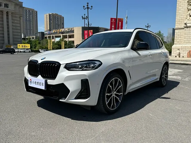 BMW X3 2023 xDrive30i Leading M Night Package
