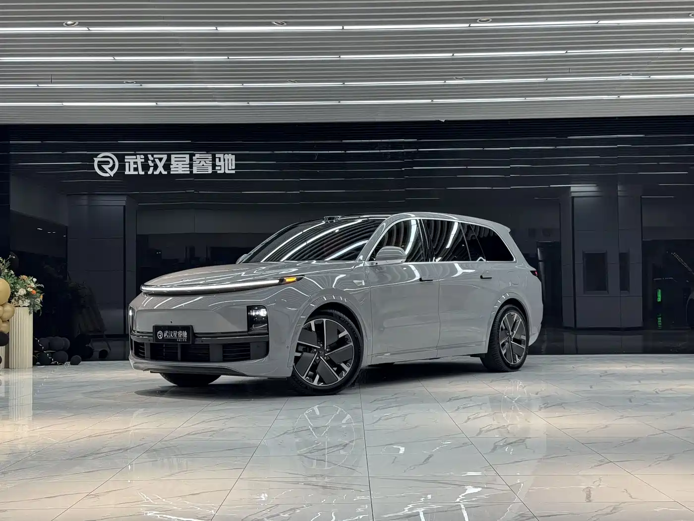 Li Auto Li Xiang L9 2025 Pro Smart Renewal Edition