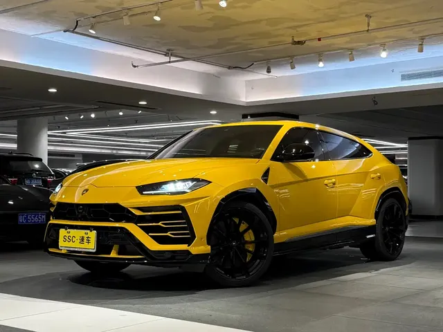 Lamborghini Urus 2021 4.0T V8