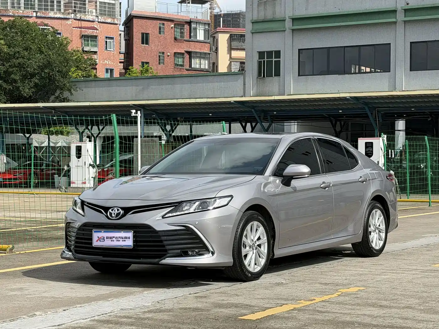 Toyota Camry 2022 2.0GVP Leading Edition