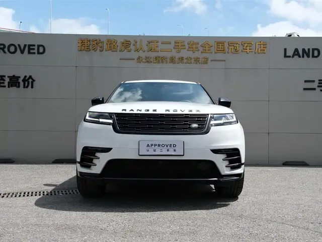 Land Rover Range Rover Velar 2025 Dynamic SE
